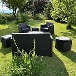 Prázdninový dům Normandy Countryside 2-bedroom With Private Grounds Near D-day Beaches And Mont Saint Michel