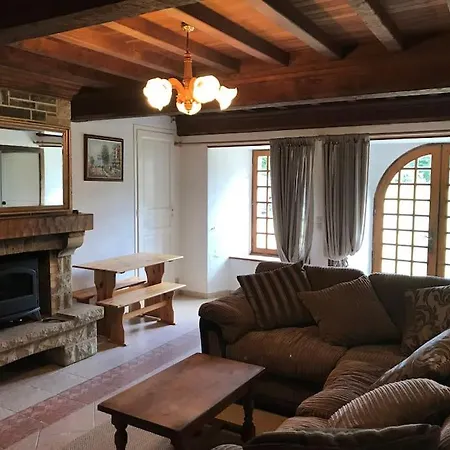 Prázdninový dům 18th Century In Spacious Private Grounds Notre-Dame-de-Cenilly