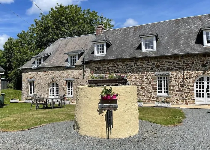 Σπίτι διακοπών Normandy Countryside 2-bedroom With Private Grounds Near D-day Beaches And Mont Saint Michel *