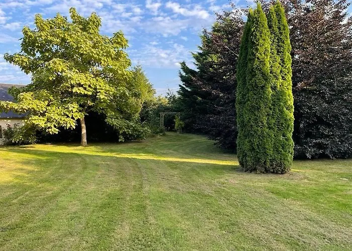 Σπίτι διακοπών Normandy Countryside 2-bedroom With Private Grounds Near D-day Beaches And Mont Saint Michel *